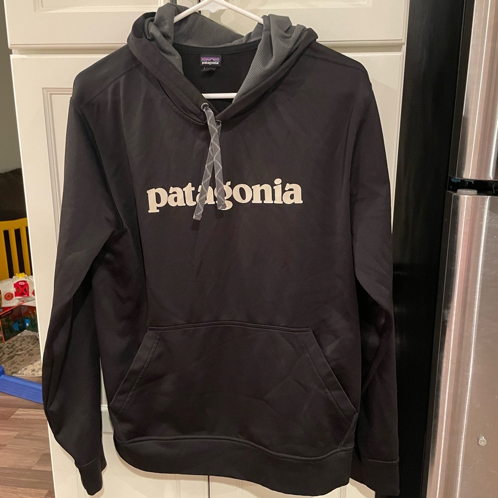 Womens Patagonia sweatshirt